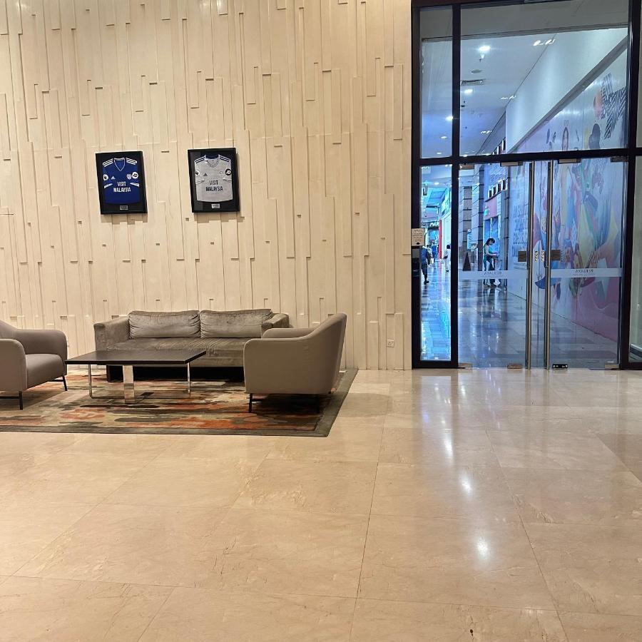 Peak Suites At Times Square Куала-Лумпур Екстер'єр фото