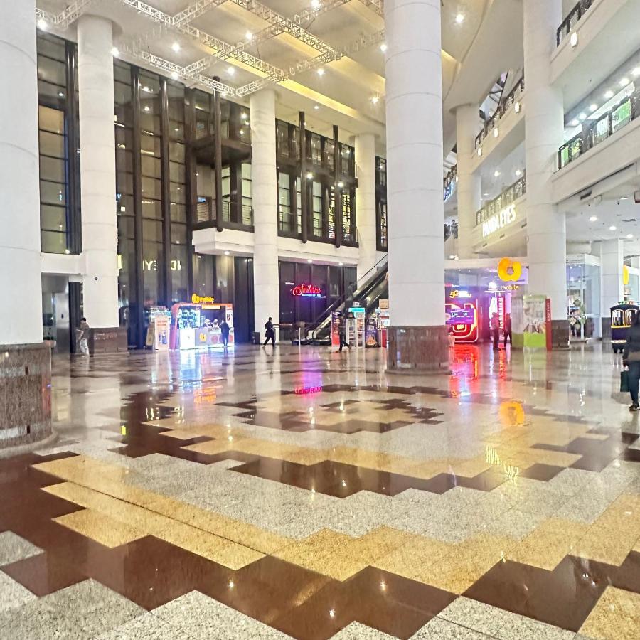 Peak Suites At Times Square Куала-Лумпур Екстер'єр фото
